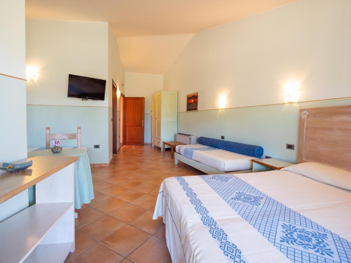 Hotel Luci Del Faro Calasetta Zewnętrze zdjęcie