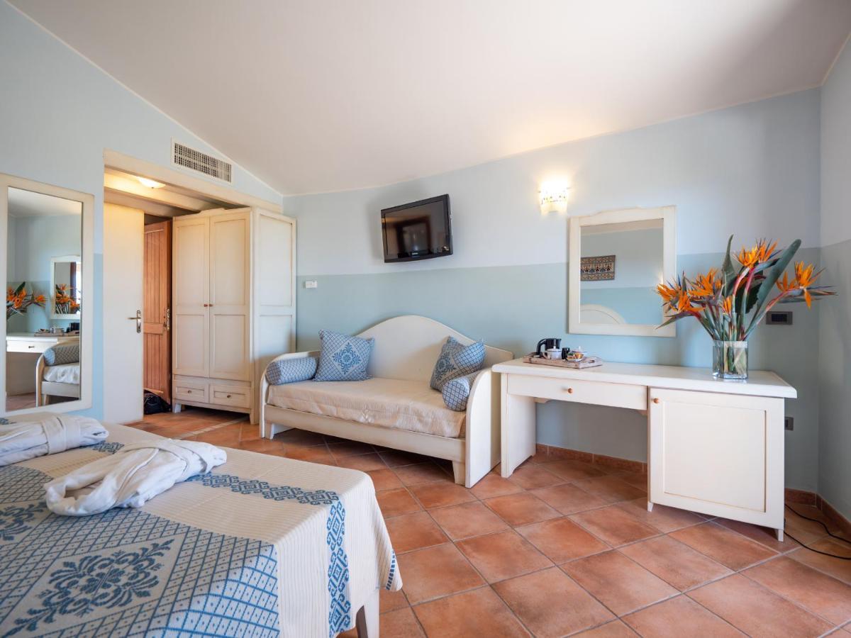 Hotel Luci Del Faro Calasetta Zewnętrze zdjęcie