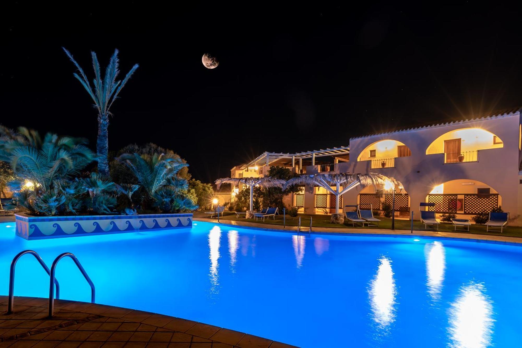 Hotel Luci Del Faro Calasetta Zewnętrze zdjęcie